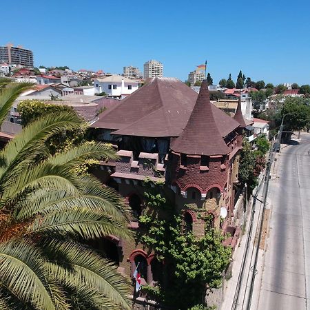 Castillo Medieval Vina del Mar Bagian luar foto