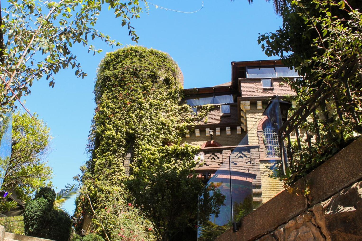 Castillo Medieval Vina del Mar Bagian luar foto
