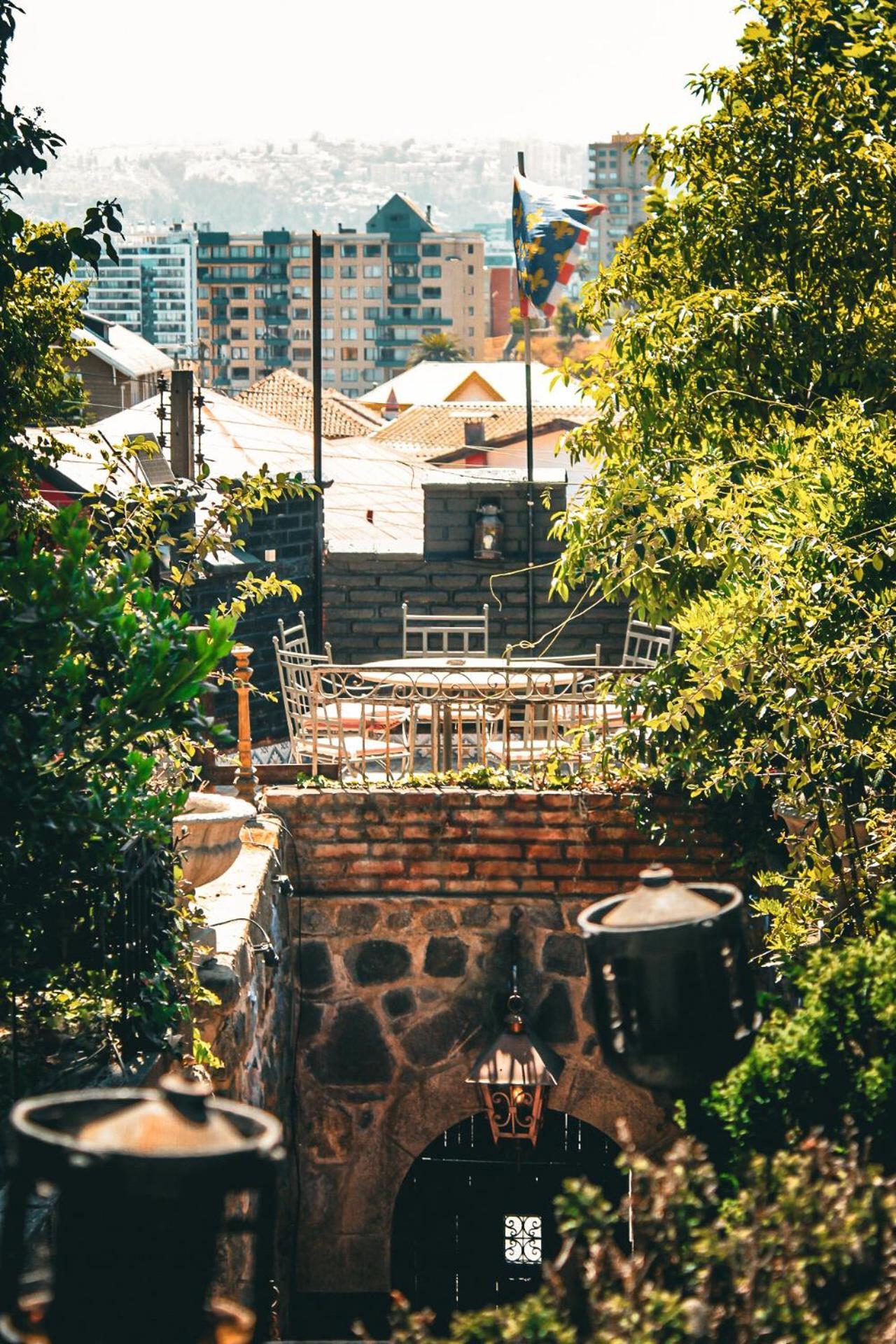 Castillo Medieval Vina del Mar Bagian luar foto